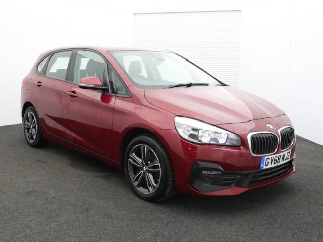 BMW 2 Series 2.0 220i Sport 5dr DCT Hatchback Petrol Metallic Red