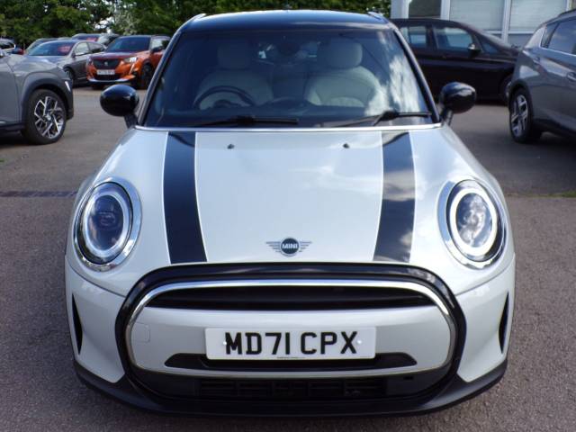 2022 Mini Hatchback 1.5 Cooper Exclusive 5dr