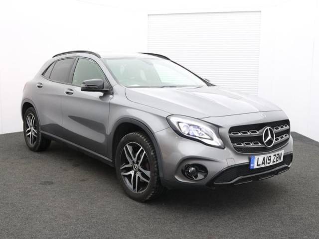 Mercedes-Benz GLA 1.6 GLA 180 Urban Edition 5dr Estate Petrol Metallic Grey