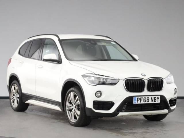 BMW X1 2.0 sDrive 20i Sport 5dr Step Auto Estate Petrol Gloss White