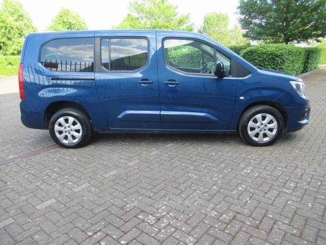 2022 Vauxhall Combo-life 1.5 Turbo D SE XL 5dr [7 seat]