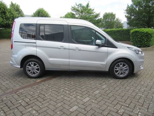 2022 Ford Tourneo Connect 1.5 EcoBlue 120 Titanium 5dr Powershift