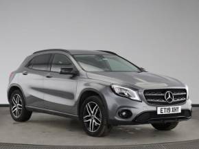 MERCEDES-BENZ GLA 2019 (19) at Bushey Heath Garage Bushey