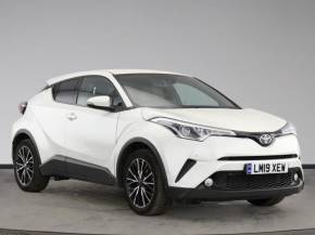 TOYOTA C-HR 2019 (19) at Bushey Heath Garage Bushey