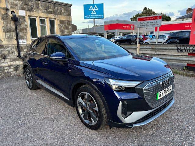 Audi Q4 0.0 150kW 40 82kWh S Line 5dr Auto Estate Electric Metallic Blue