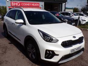 KIA NIRO 2020 (20) at Bushey Heath Garage Bushey
