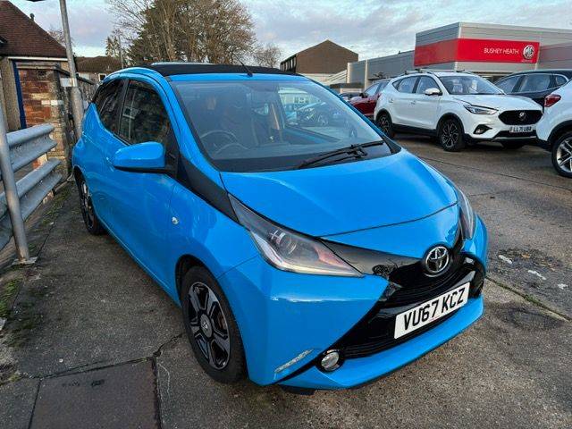 Toyota Aygo 1.0 VVT-i X-Clusiv 3 5dr x-shift Hatchback Petrol Blue