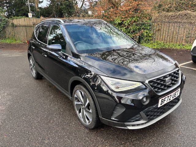 SEAT Arona 1.0 TSI 110 FR Edition 5dr DSG Hatchback Petrol Metallic Black