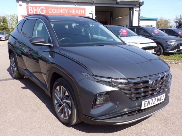 Hyundai TUCSON 1.6 TGDi 48V MHD Premium 5dr 2WD DCT Estate Petrol Metallic Grey