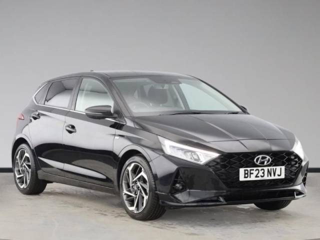 Hyundai i20 1.0T GDi 48V MHD Premium 5dr DCT Hatchback Petrol Metallic Black