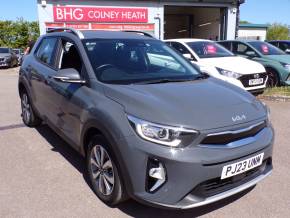 KIA STONIC at Bushey Heath Garage Bushey
