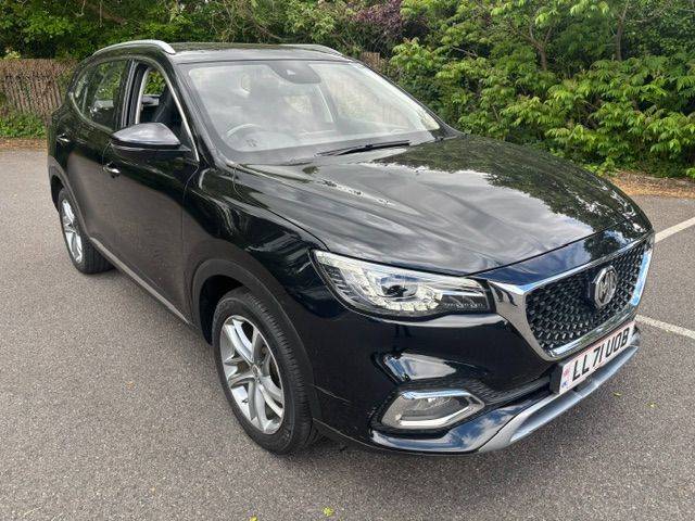 MG Motor UK HS 1.5 T-GDI Exclusive 5dr DCT Estate Petrol Metallic Black