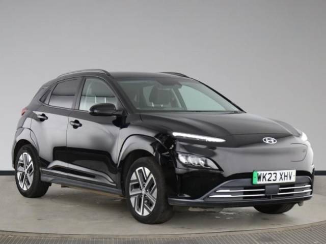 Hyundai KONA 0.0 100kW Premium 39kWh 5dr Auto Hatchback Electric Metallic Black