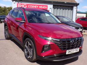 HYUNDAI TUCSON at Bushey Heath Garage Bushey