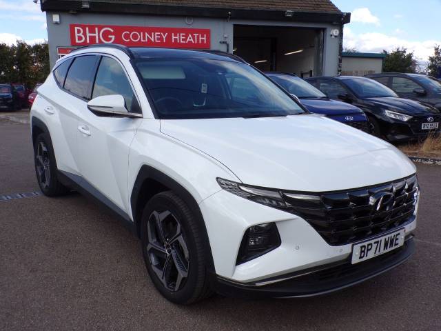 Hyundai TUCSON 1.6 TGDi Plug-in Hybrid Ultimate 5dr 4WD Auto Estate Petrol / Electric Hybrid Polar White