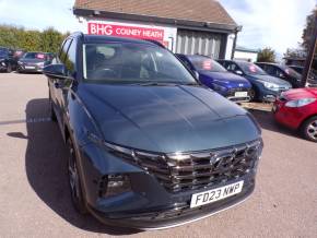 HYUNDAI TUCSON at Bushey Heath Garage Bushey