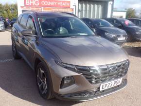 HYUNDAI TUCSON at Bushey Heath Garage Bushey